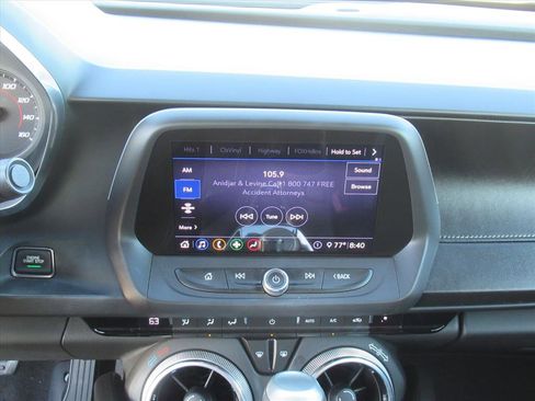 Used 2020 Chevrolet Camaro LT w/ Technology Package image 19