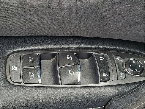 Used 2019 Nissan Armada SV w/ Driver Package RWD image 22