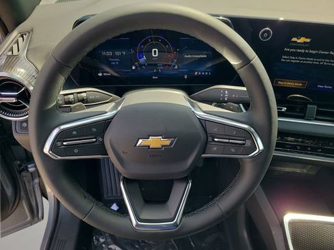 New 2027 Chevrolet Equinox LT FWD image 24