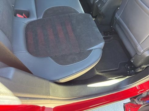 Used 2024 Dodge Hornet R/T image 30