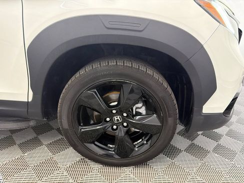 Used 2019 Honda Passport Elite image 14