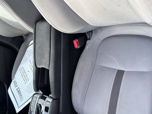 Used 2019 Honda Civic LX image 4