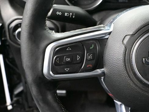 Used 2020 Jeep Wrangler Unlimited Sahara w/ Dual Top Group image 29