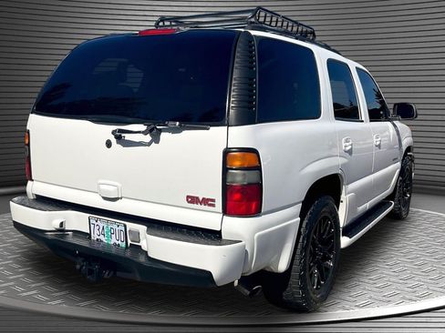 Used 2005 GMC Yukon Denali AWD/4WD image 6