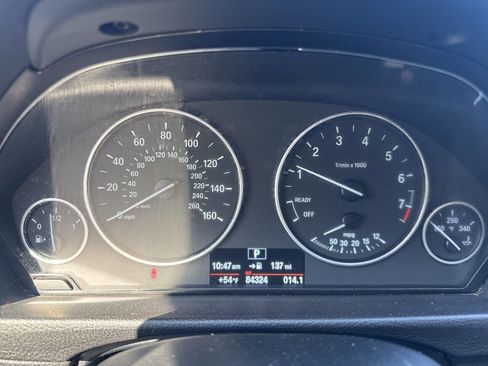 Used 2016 BMW 320i xDrive Sedan image 14