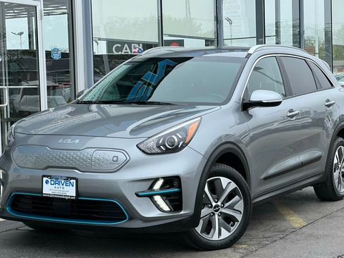 Used 2022 Kia Niro EX w/ Cold Weather Package image 40
