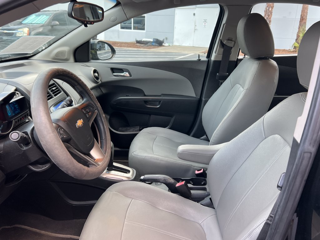 Used 2012 Chevrolet Sonic LT FWD image 9