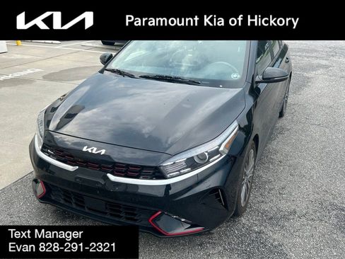 Used 2022 Kia Forte GT-Line w/ GT-Line Technology Package FWD image 3