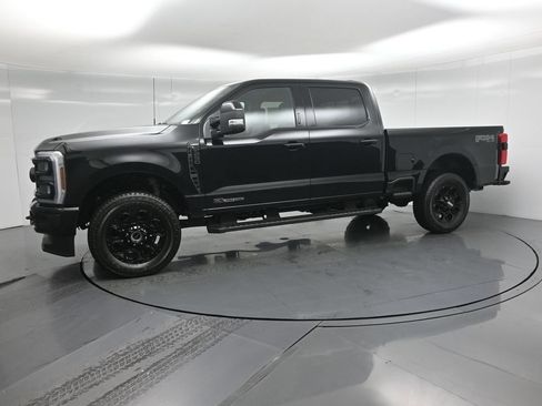 New 2026 Ford F250 Lariat w/ Black Appearance Package AWD/4WD image 29