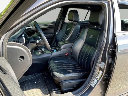 Used 2014 Chrysler 300 S AWD/4WD image 22