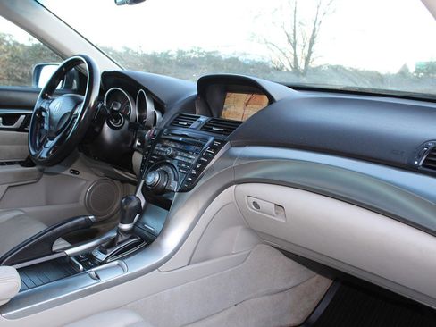 Used 2011 Acura TL w/ Technology Package FWD image 17