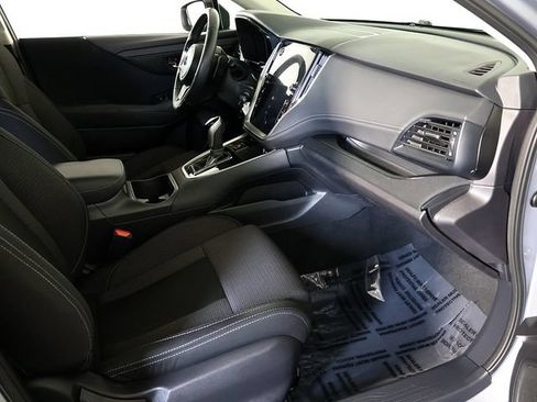 Used 2024 Subaru Outback Premium AWD/4WD image 31