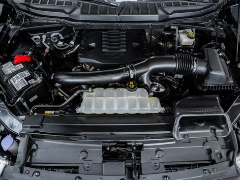 Certified 2023 Ford F150 Lariat w/ Equipment Group 502A High image 26