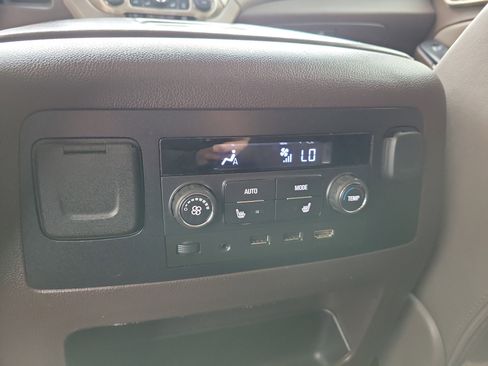 Used 2019 GMC Yukon Denali w/ Denali Ultimate Package AWD/4WD image 15