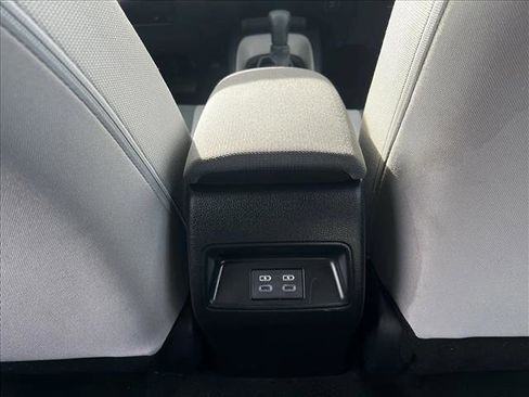 Certified 2025 Toyota Corolla LE image 18