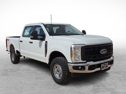 New 2026 Ford F350 XL w/ XL Off-Road Package