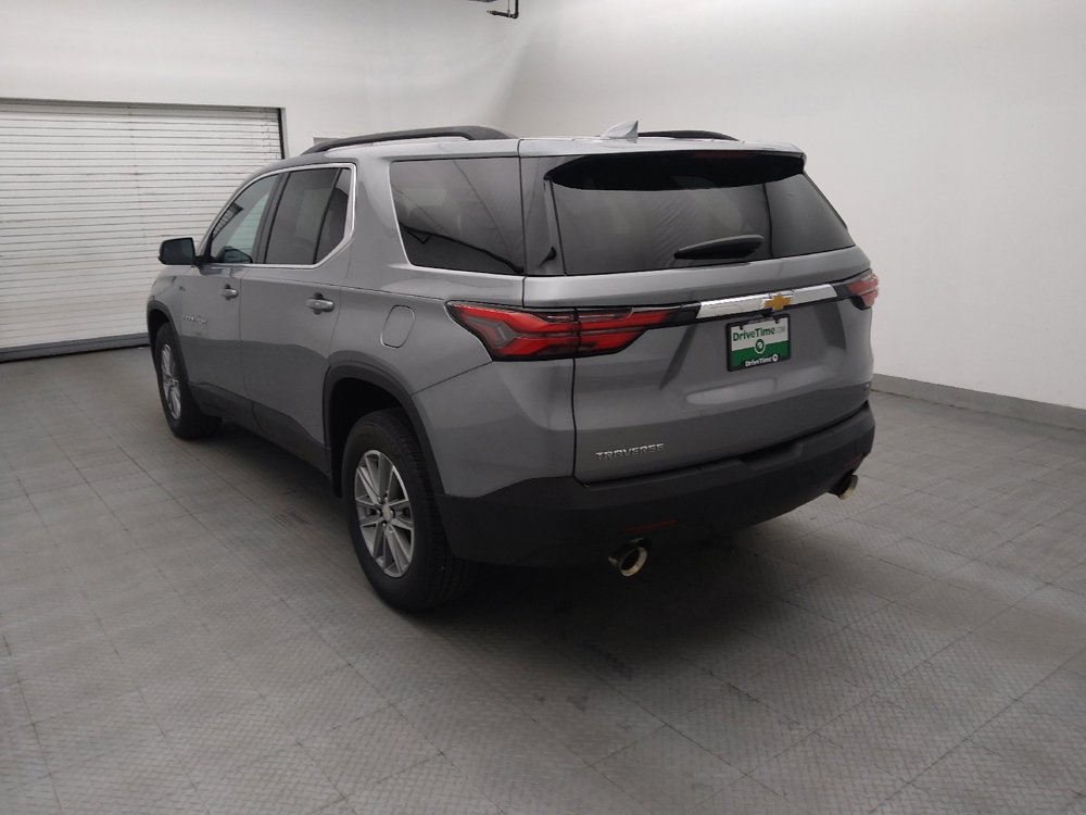 Used 2023 Chevrolet Traverse LT FWD image 5