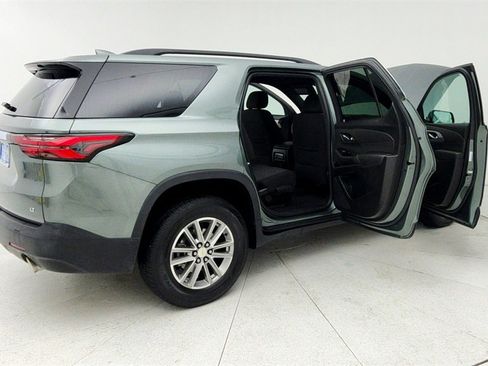Certified 2023 Chevrolet Traverse LT image 13