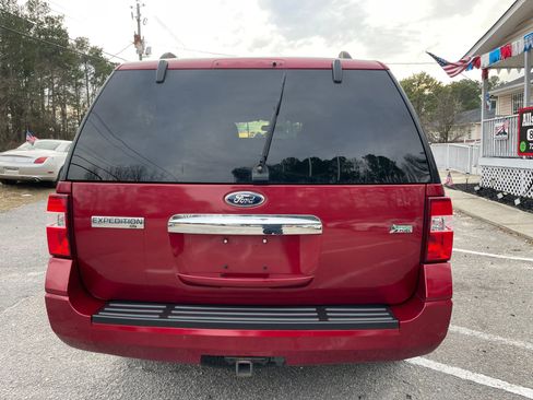 Used 2014 Ford Expedition XLT image 8