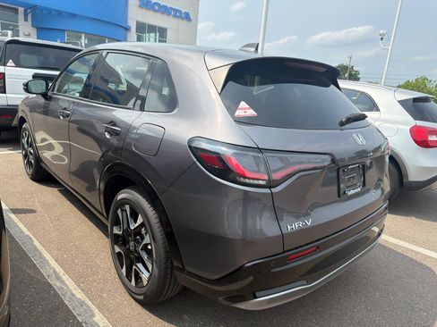 Used 2027 Honda HR-V EX-L image 7