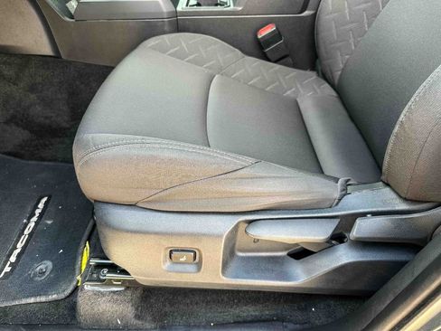 Used 2024 Toyota Tacoma SR RWD image 15