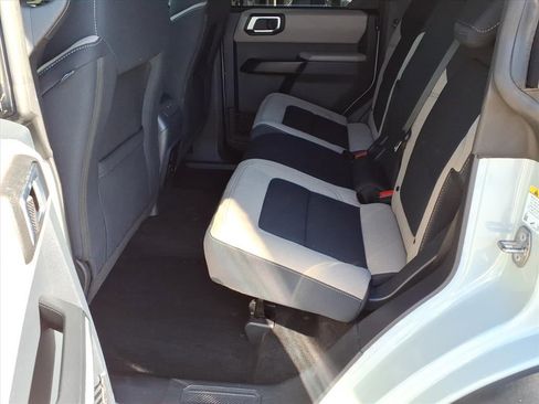 Used 2023 Ford Bronco Big Bend image 17