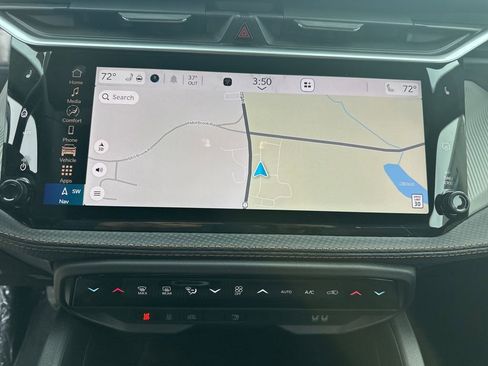 New 2026 Jeep Cherokee Limited image 19