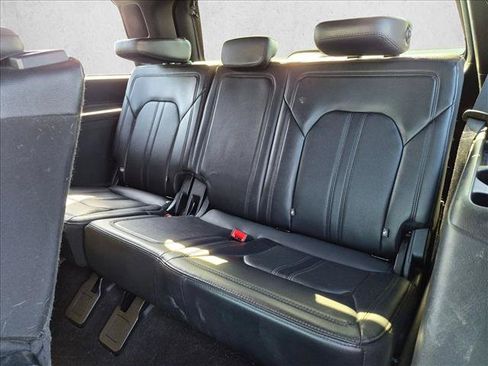 Used 2021 Ford Expedition Limited AWD/4WD image 20