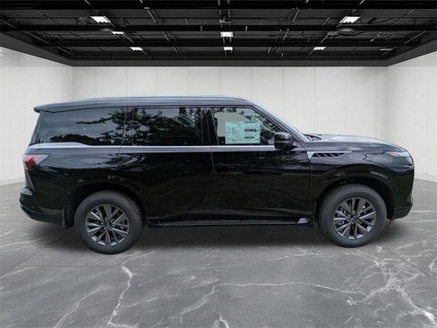 New 2026 INFINITI QX80 Pure w/ Cargo Package image 6