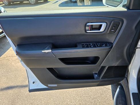 Used 2011 Honda Pilot Touring image 15