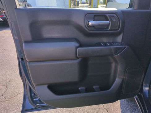 Used 2022 Chevrolet Silverado 1500 Custom AWD/4WD image 14