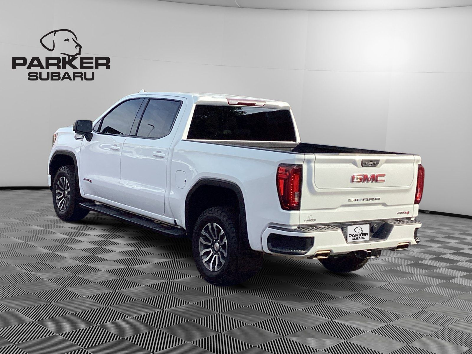 Used 2022 GMC Sierra 1500 AT4 AWD/4WD image 3