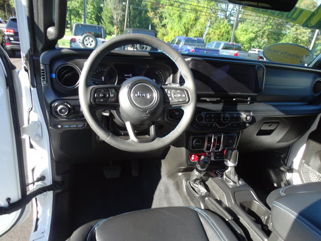 Certified 2024 Jeep Wrangler Unlimited Rubicon 4xe AWD/4WD image 7