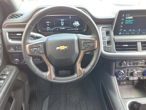 Used 2023 Chevrolet Tahoe High Country RWD image 11