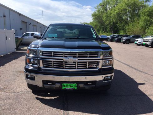Used 2014 Chevrolet Silverado 1500 LTZ Z71 w/ LTZ Plus Package AWD/4WD image 3