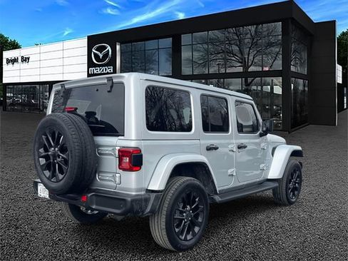 Used 2024 Jeep Wrangler Unlimited Sahara w/ Safety Group AWD/4WD image 5