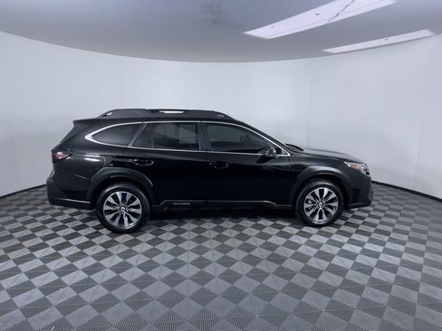 Used 2023 Subaru Outback Limited XT image 9