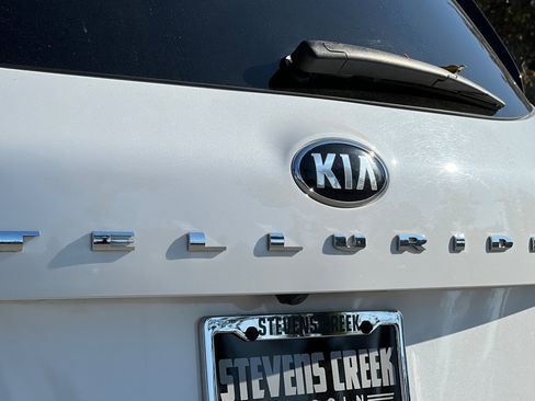 Used 2021 Kia Telluride S image 28