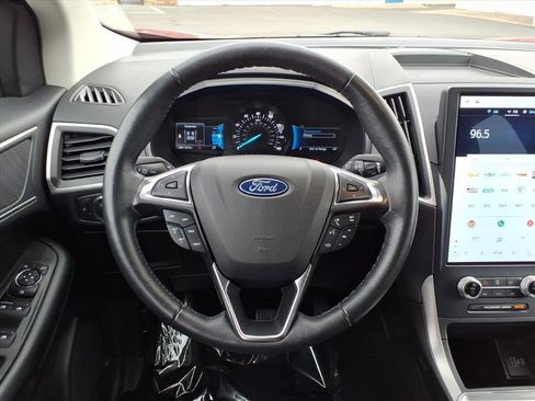 Certified 2022 Ford Edge SEL w/ Convenience Package image 17