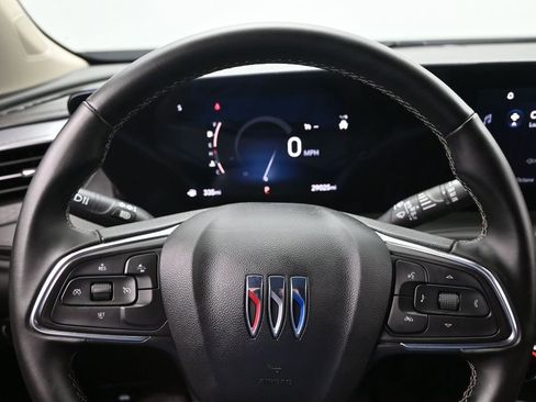 Used 2025 Buick Encore GX Preferred AWD/4WD image 12