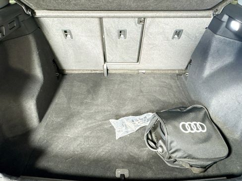 Used 2024 Audi Q4 e-tron Premium w/ Convenience Package image 25