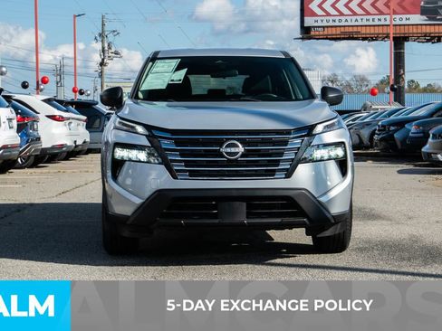 Used 2024 Nissan Rogue S image 4