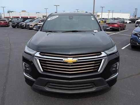 Used 2023 Chevrolet Traverse High Country w/ LPO, Floor Liner Package AWD/4WD image 2