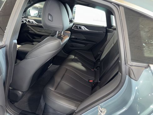 Certified 2025 BMW 430i w/ Premium Package image 15