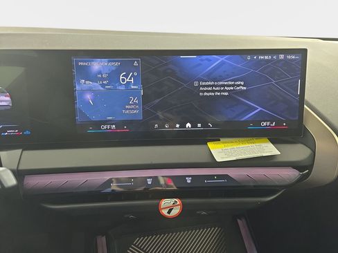 Used 2025 BMW X3 xDrive30i w/ Premium Package image 23