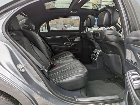 Used 2019 Mercedes-Benz S 560 4MATIC Sedan image 33