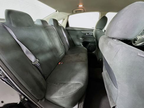 Used 2014 Nissan Altima 2.5 SV image 30