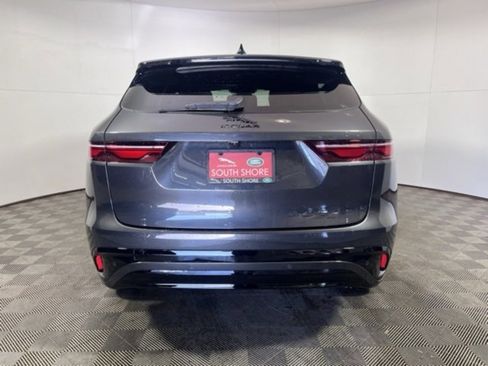 New 2026 Jaguar F-PACE R-Dynamic S image 6