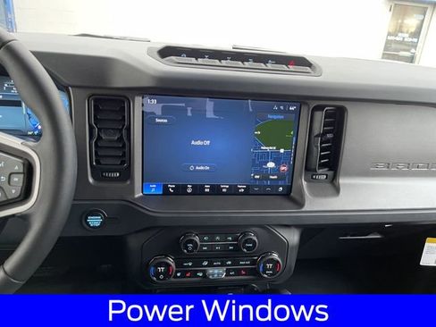 New 2025 Ford Bronco Badlands image 15