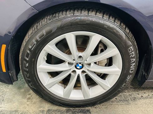 Used 2020 BMW 740i xDrive AWD/4WD image 31
